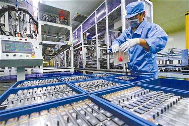 擬投資15億元建設(shè)硅碳負極、添加劑等鋰電材料項目