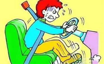 大件設(shè)備運輸：剎車失靈前的幾種現(xiàn)象，遇到了要這么做
